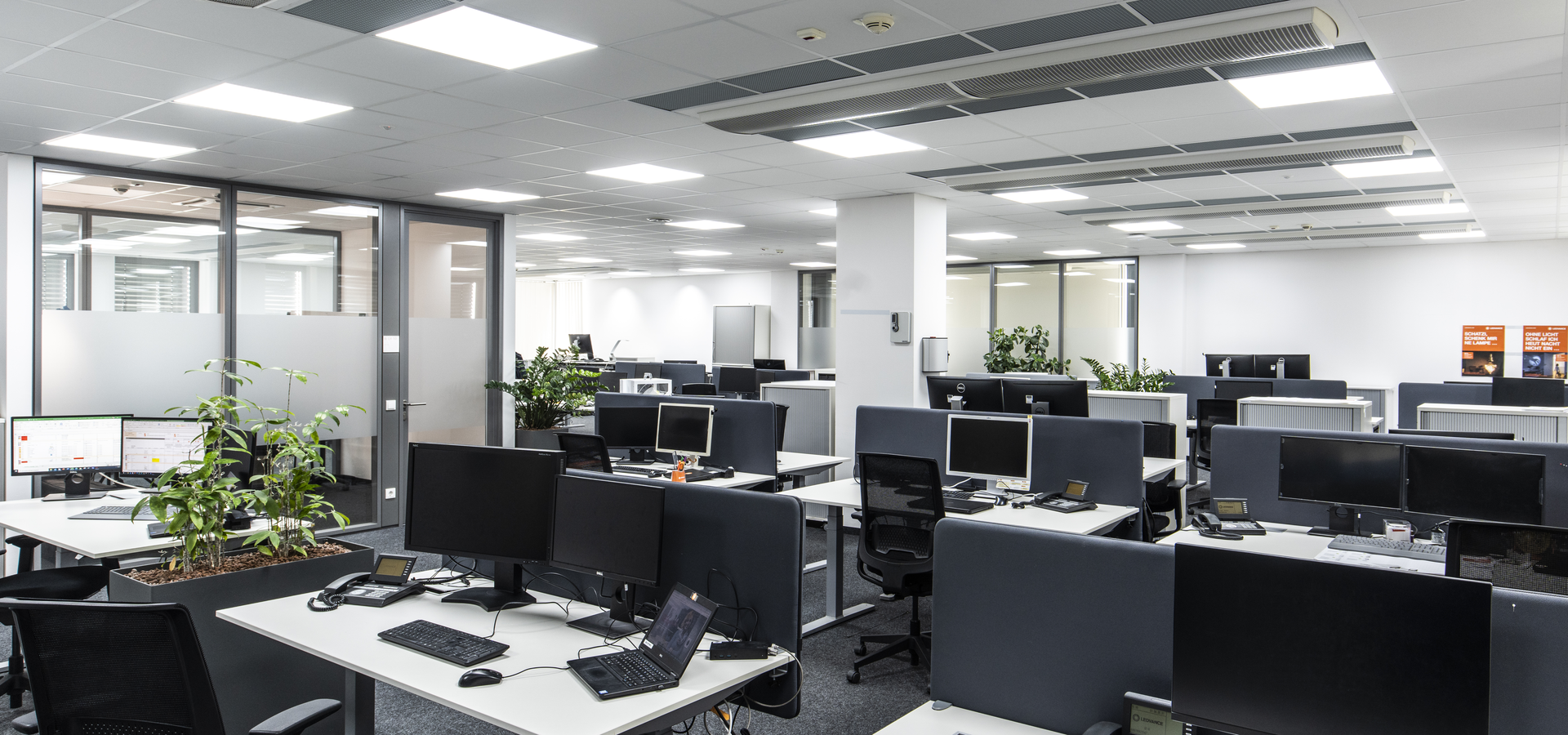 QUẢN LÝ ÁNH SÁNG KẾT HỢP VỚI BIOLUX HCL